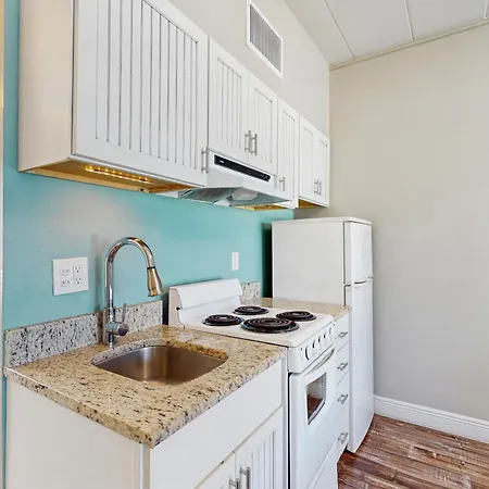 Bungalow Beach Place 6-2