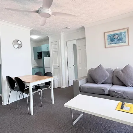 Santana Resort Surfers Paradise-2
