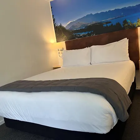 Blue Peaks Lodge-3