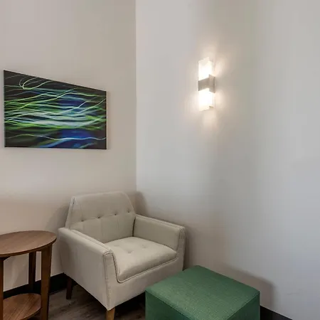 Comfort Suites Colorado Springs East - Medical Center Area-3
