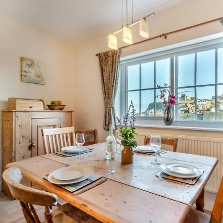2 Bed In Whitby Oc-W010-3