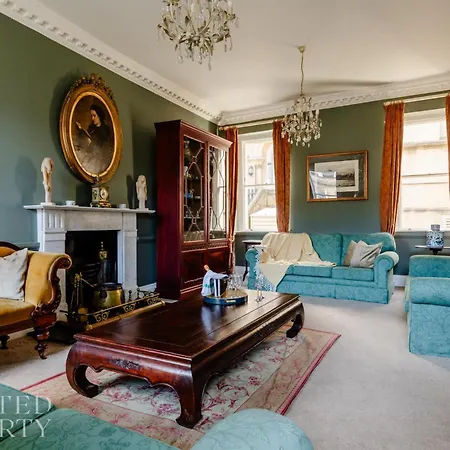 The Admirals House - Central Bath & Free Parking-2