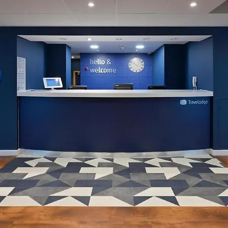 Travelodge Birmingham Fort Dunlop-3