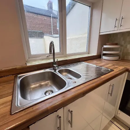 Liverpool Maple House 3Bed - Walk To Anfield Stadium-2