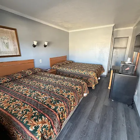 Harbor Inn-3