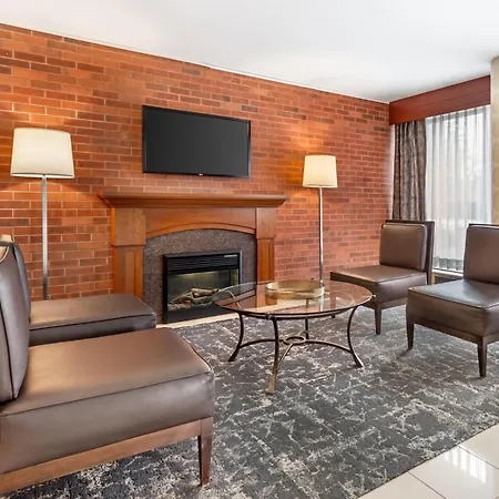 Best Western Plus Ottawa City Centre-2