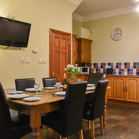 Mews Cottage-3