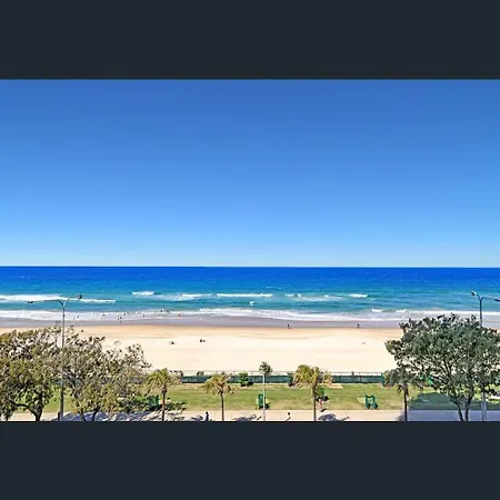 Hi Surf Beachfront Resort Apartments Official Site-2