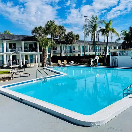 Rodeway Inn Clearwater - Central-3