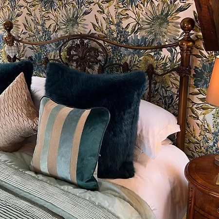 The Mainstay Luxury Boutique Rooms With Private Parking-2