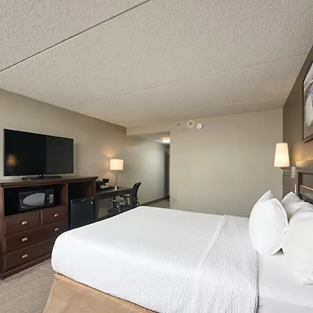 Canad Inns Destination Centre Club Regent Casino Hotel-2