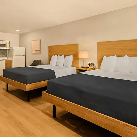 Livaway Suites Phoenix Tolleson-2