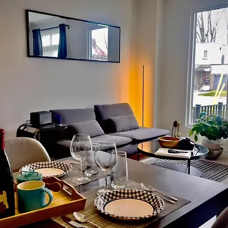Bentley Commons Fallsview - Luxury 4 Bedroom 4 Bath Townhouse-2