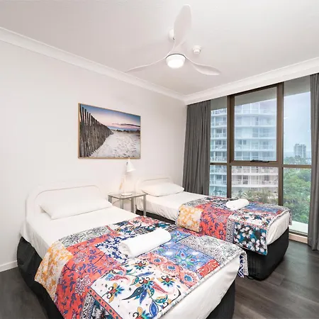 Warringa Surf Holiday Apartments-3