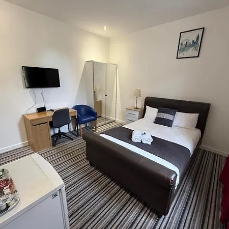 Surrey Quays House-3