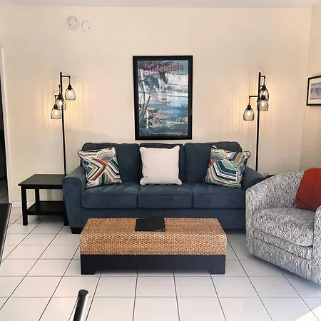 Fort Lauderdale Yacht & Beach Club 316-2