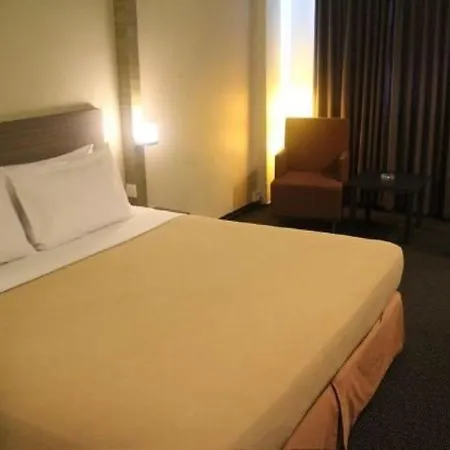 Strand Hotel-2