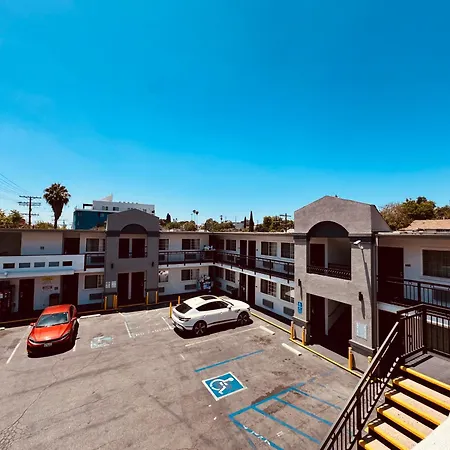 The Lexmar - Dodger Stadium-Convention Center-3
