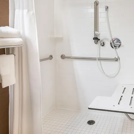 Fairfield Inn & Suites By Marriott Omaha West-3