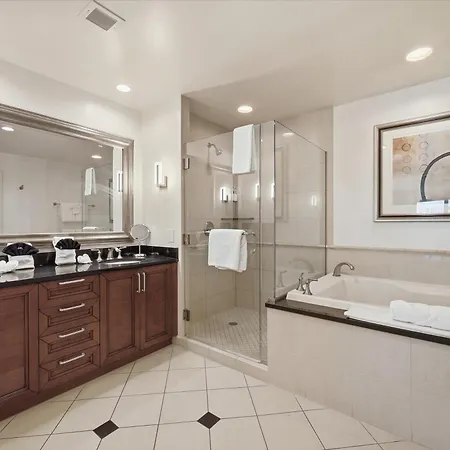 Mgm Signature - Strip View Suite- Free Valet Parking-3