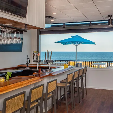 Ashore Oceanfront Hotel By Marriott-2