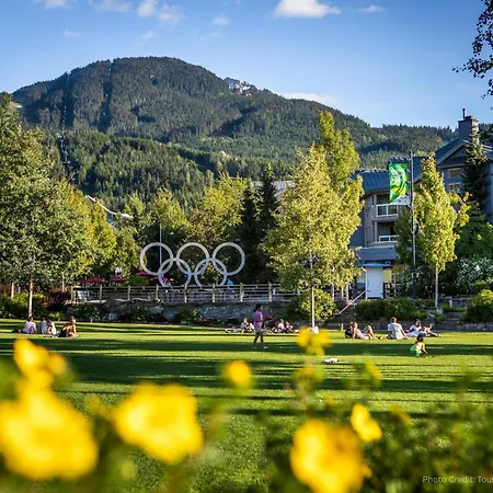 Hearthstone Lodge 3 | Central Whistler Village Condo With Sauna & Hot Tub-2
