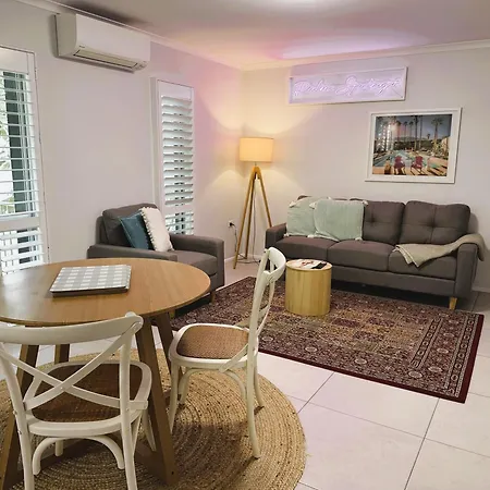 Lychee Tree Holiday Apartments-2