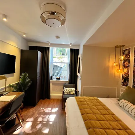 Ferndale Mews-2