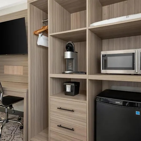 Best Western Airport Inn-3