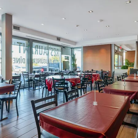 Hotel Newstar Montreal-3