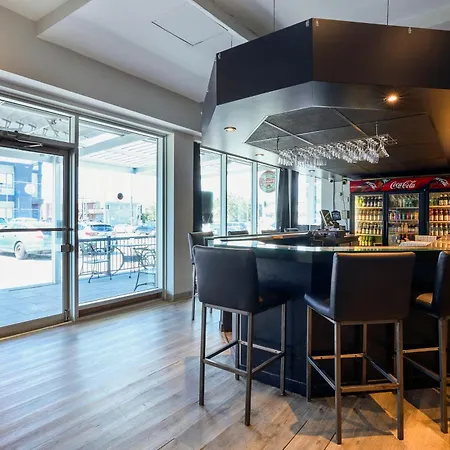 Hotel Newstar Montreal-3