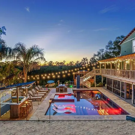 Sleeps 40! 13Br•Heated Pool•Waterfront Resort•Spa-3