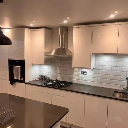 Newham Residence-3