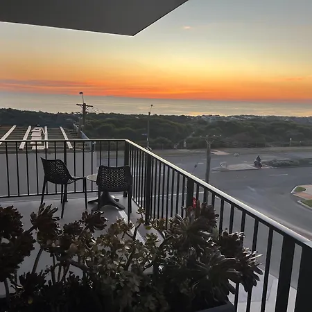 Beach House Perth-2