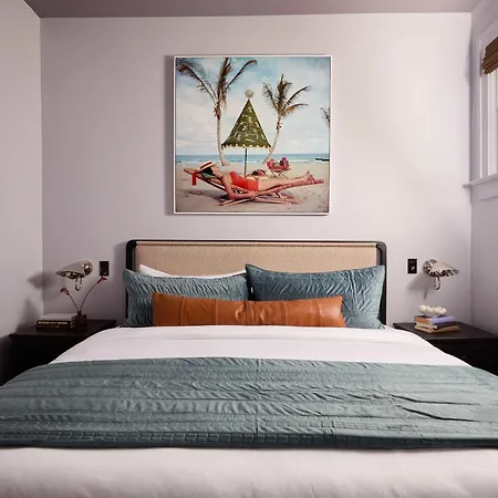 Remodeled Magazine Oasis Shared Heated Pool&Spa-3