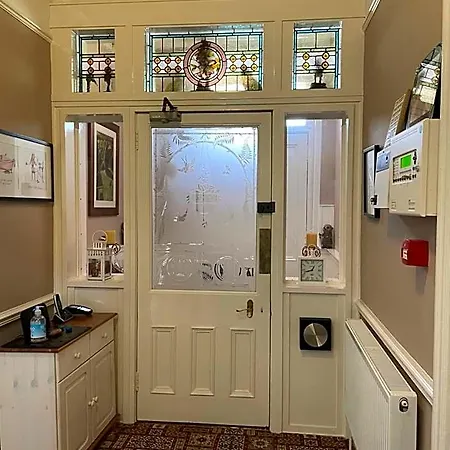 Inchrye Bed & Breakfast-2