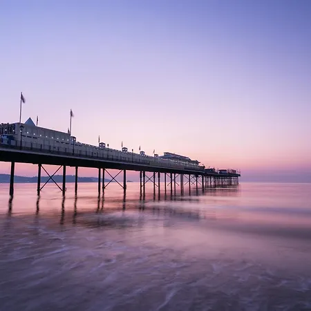 Torland Hotel - Seafront Location, Guaranteed Free Parking-3