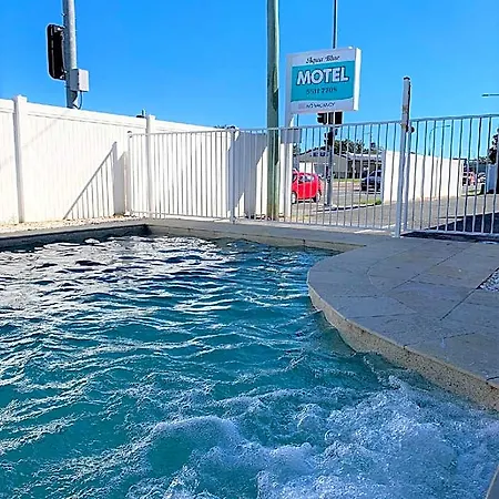 Aqua Blue Motel-2