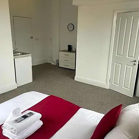 River Side Rooms-2