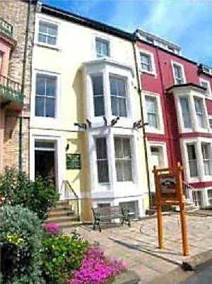 Pinewood House-2