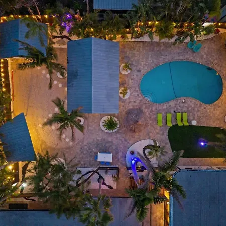 Coconut Grove Resort-3