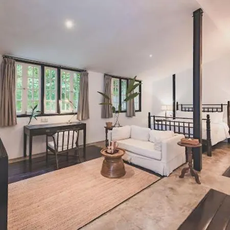 Labrador Villa (Adults Only)-3