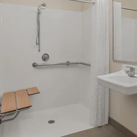 Candlewood Suites Raleigh Crabtree By Ihg-2