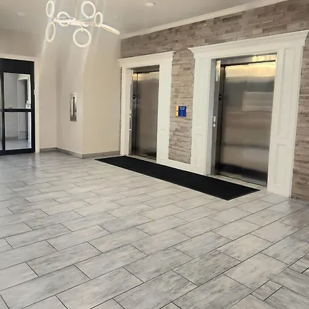 Days Inn & Suites By Wyndham Galveston West/Seawall-3