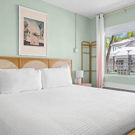 Hotel Cabana Clearwater Beach-2