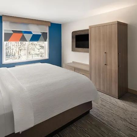 Holiday Inn Express Hotel & Suites Cherry Hills By Ihg-2