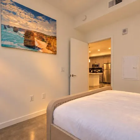 Modern Apartment Rentals-3