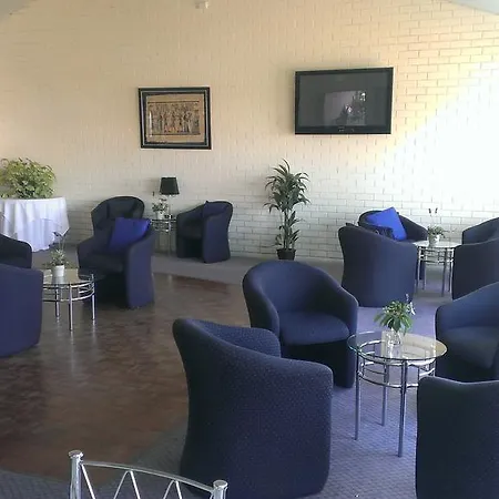 Lindy Lodge Motel-3