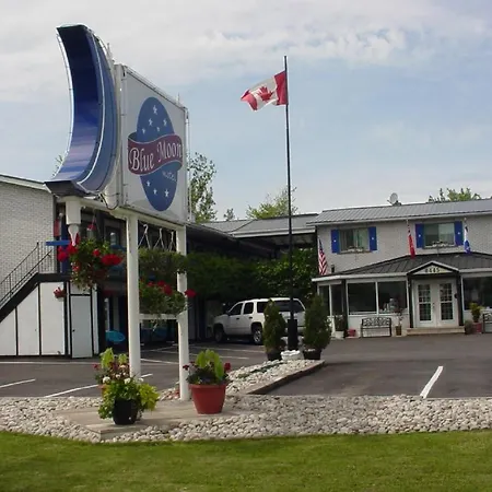 Blue Moon Motel-2