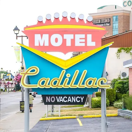 Cadillac Motel Niagara-2